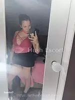 Mujer golosa dispuesta a todo bebé 🥵 18 años escort en la pampa foto 3