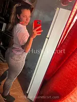 Mujer golosa dispuesta a todo bebé 🥵 18 años escort en la pampa foto 4