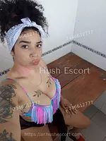 Niki Colombiana 23 años colombianas cabello-negro slim escort en neuquen - oral-natural oral-con-proteccion foto 14