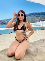 PAPI ESTY SOLITA PARA VOS. ATIENDO TODOS LOS DIAS VENI A SACARTE LA LECHITA