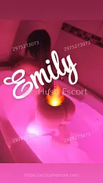 Emily de nuevo por la ciudad 25 años argentinas cabello-castano curvy escort en rio negro - oral-con-proteccion trío foto 9