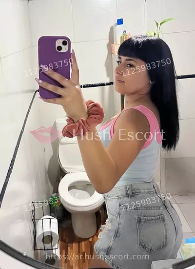 Oriana tu putaa 23 años argentinas cabello-negro curvy escort en buenosaires - oral-natural oral-con-proteccion