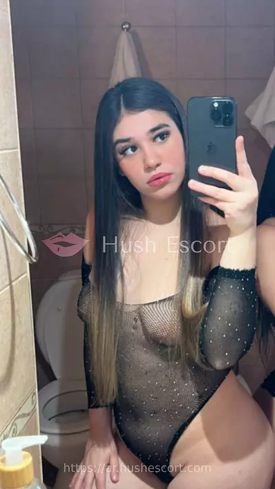 Hola mi nombre es mica 23 años argentinas cabello-negro fit escort en buenosaires - oral-natural oral-con-proteccion apartamento-propio