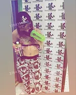 Rubia delgada de ojos claros 27 años argentinas cabello-rubio full-figurado escort en misiones - oral-natural oral-con-proteccion apartamento-propio foto 2