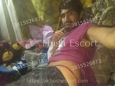 Yarlo Gregorio 28 años argentinas cabello-negro slim escort en tucuman