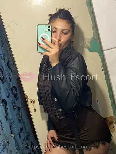 Señorita muy linda y simpática 18 años escort en corrientes