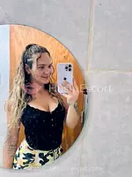 Rubia calentona 18 años escort en tucuman foto 8