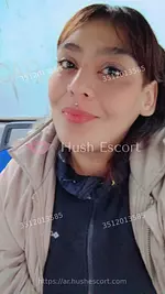 Gordita juguetona 37 años argentinas cabello-negro full-figurado escort en cordoba - oral-natural oral-con-proteccion foto 6