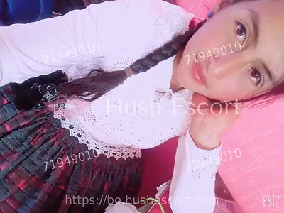 Escort para los hombres 18 años bolivianas cabello-castano escort en la paz - oral-natural oral-con-proteccion apartamento-propio