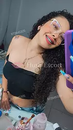 Mi amor soy como vez en mis fotos q son 100% reales soy delgada tetona y culona amor escríbeme y te doy mis detalles 191329 años escort en ["Iquique", "Almirante la torre 1329"] - sexo-a-pelo eyaculacion-facial foto 3
