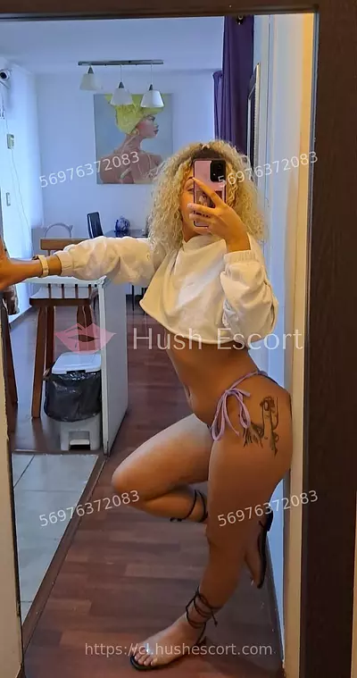 hermosa  Jovencita de 19 añitos con lindas tetas y un Culo de infarto...,  