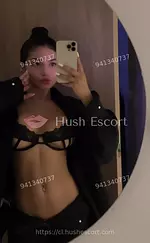 Carla antofa sexy atrevida 23 años chilenas cabello-castano curvy escort en valparaiso - oral-natural oral-con-proteccion foto 4